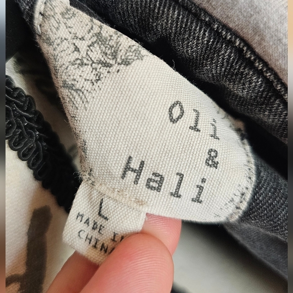 Checkered Black and Gray Women's Jacket - Picture 7 of 9